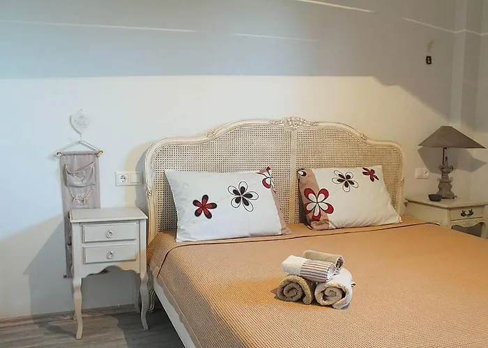 Elikon Luxury * Methoni (Pieria)